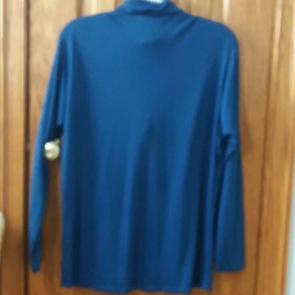 4 for $25💟 Patagonia | Capilene quarter zip - Picture 2 of 3